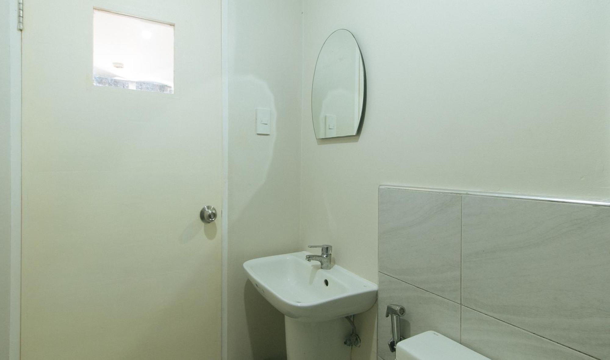 59 Xavierville By Reddoorz Cubao المظهر الخارجي الصورة
